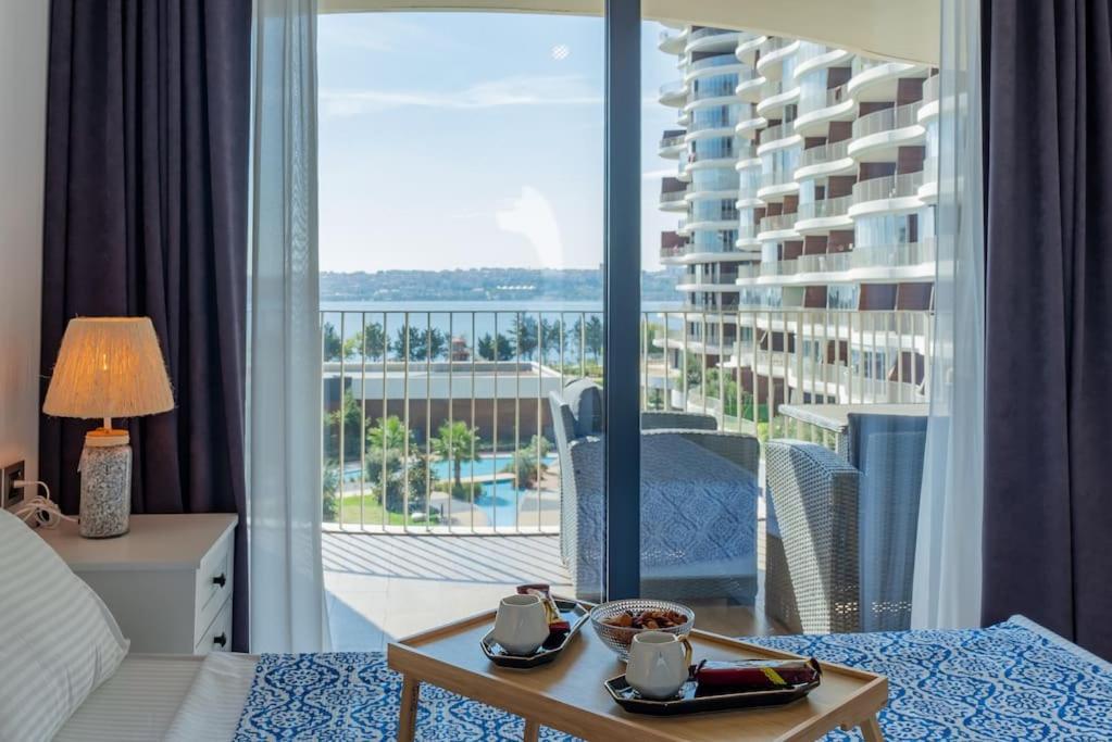 Golden Stones House Sea And Lake View Stambuł Zewnętrze zdjęcie