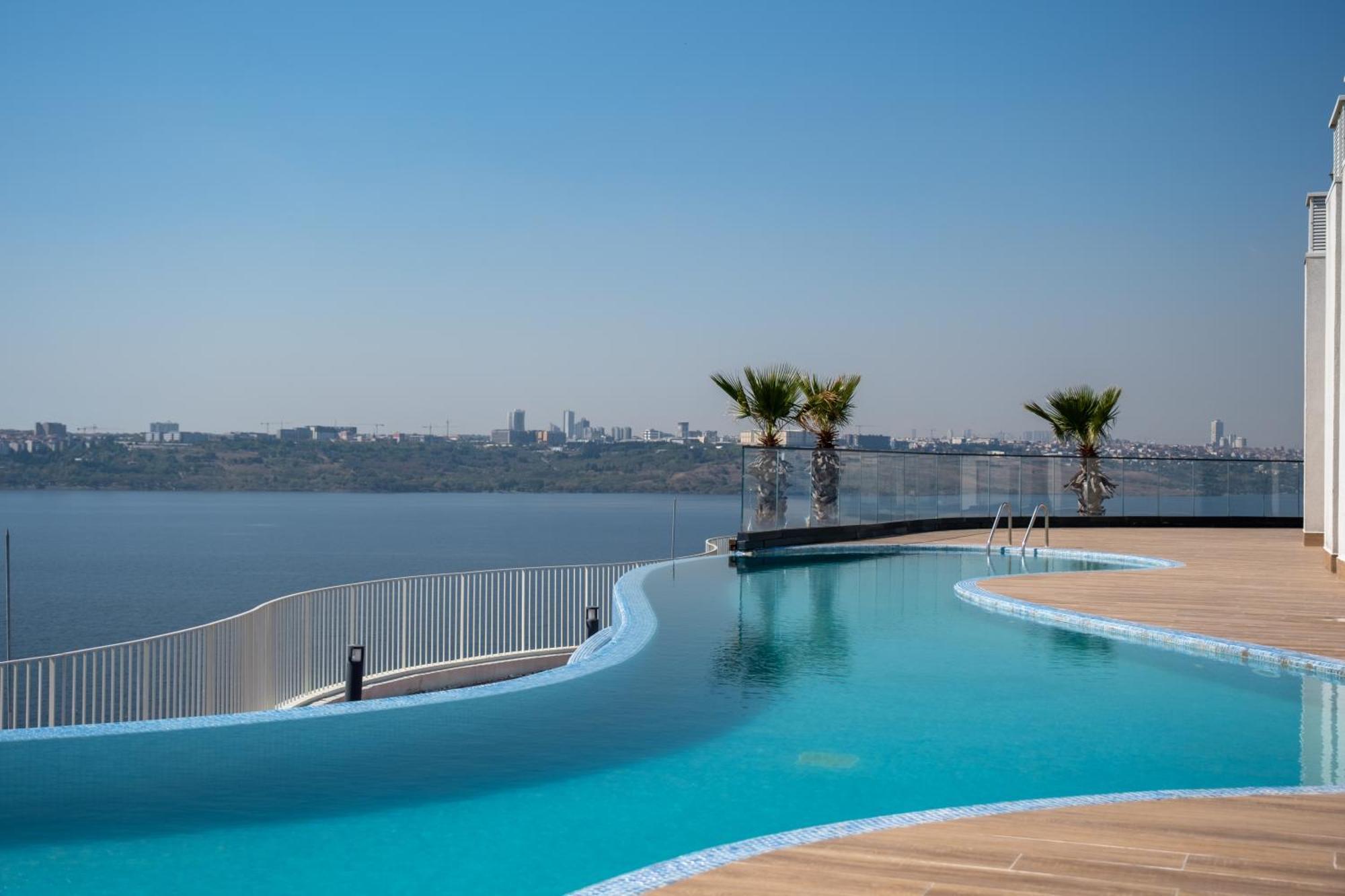 Golden Stones House Sea And Lake View Stambuł Zewnętrze zdjęcie